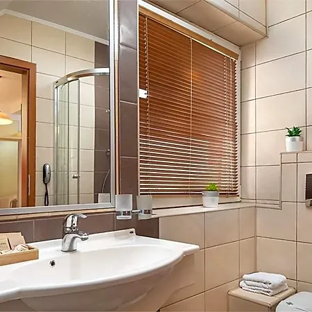 Hotel Grand 4*
