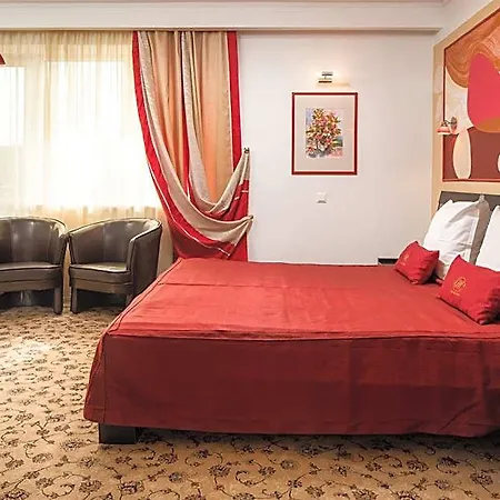 Grand Hotel