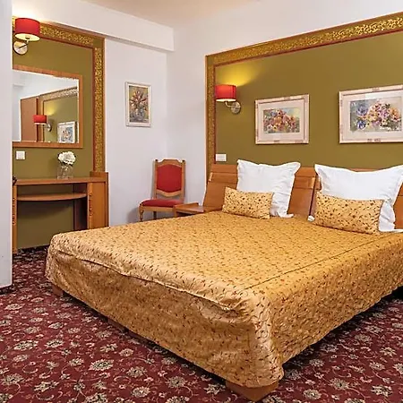 Hotel Grand