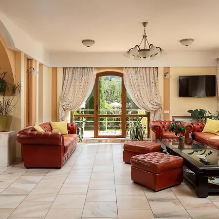 Hotel Grand 4*