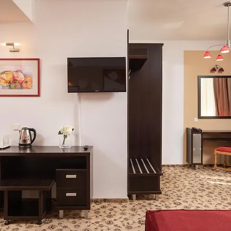 Grand 4* Braşov